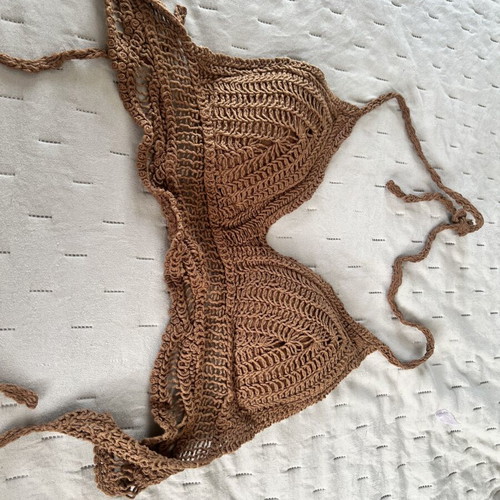 Knitted bikini top new, size medium, brown
