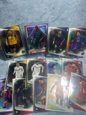 Topps Chrome UEFA Club Competitions 2025-2026 rookie cards, set of 13