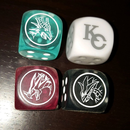 Yugioh dice in excellent condition