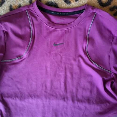 Nike Run Division women's water-repellent shirt like new size M