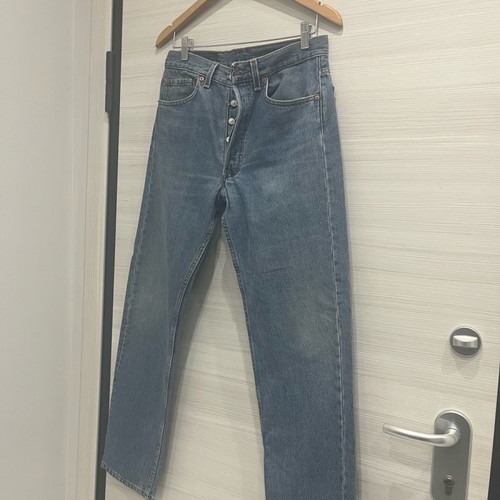 Levi's men's jeans used