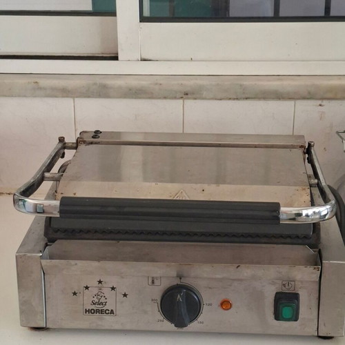 Commercial kitchen equipment used for kiosks and playgrounds