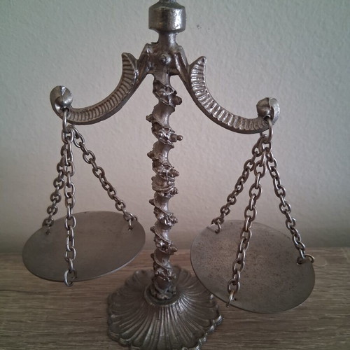 Mini scale new, decorative 13cm height 11cm width