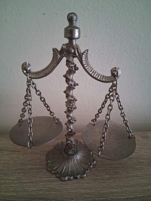Mini scale new, decorative 13cm height 11cm width