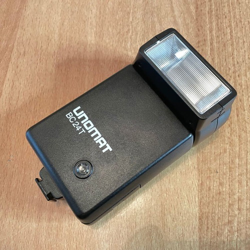 Unomat BC24T camera flash like new
