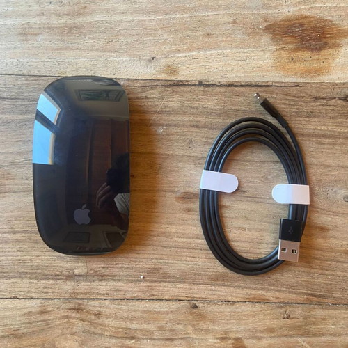 Apple Magic Mouse 2 with charger lightning cable USB, new