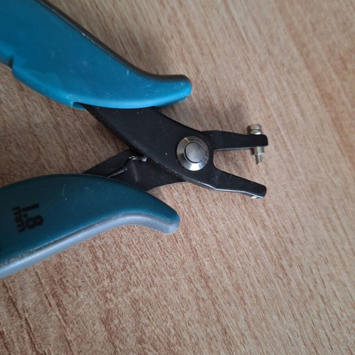Punching pliers tool like new for metal and wood