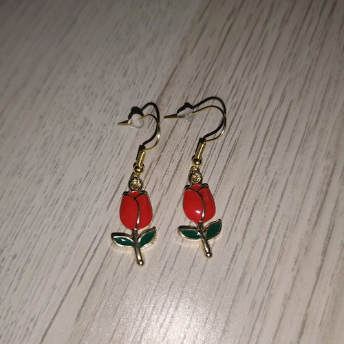 Earrings red tulips new