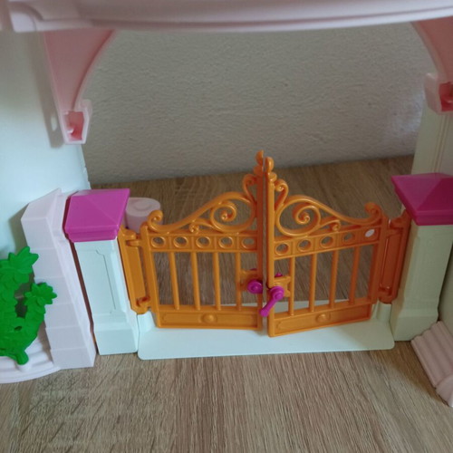 Playmobil Princess Castle 70448 used, some missing parts