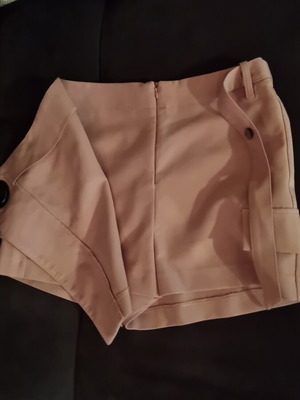 Skorts Bershka pink medium size, like new