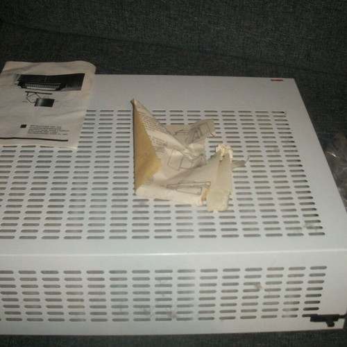 White Westinghouse extractor hood like new