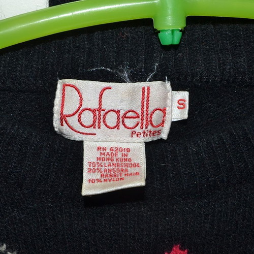 Vintage women's wool sweater with angora diamonds like new
