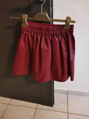 Skirt new red Small