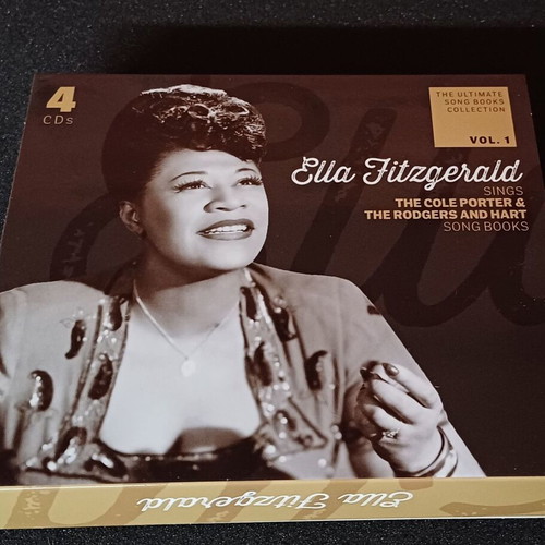 Ella Fitzgerald wooden boxset used, 4 CD jazz