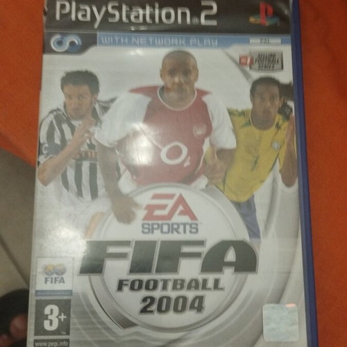 FIFA 2004 PS2 like new