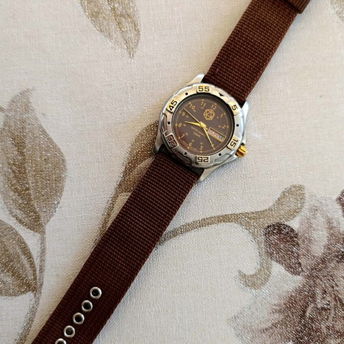 Citizen wristwatch DnD D20 logo like new, gold and silver