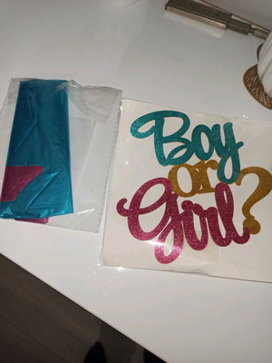 Gender reveal decoration new with cake topper and balloon