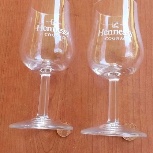 Hennessy collectible crystal tasting glasses new, set of 2