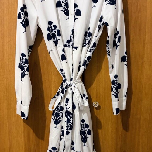 Shein white shirt dress with dark blue - 7,00 - Vendora.bg Shein white shirt dress with dark blue - 7,00 - Vendora.bg