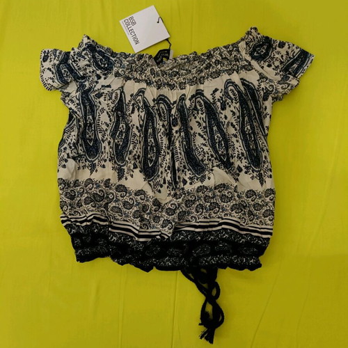 BSB top new with elastic on shoulders and waist, white and blue