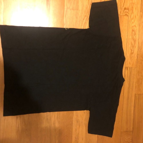 Redsand men's black T-shirt size S like new collectible