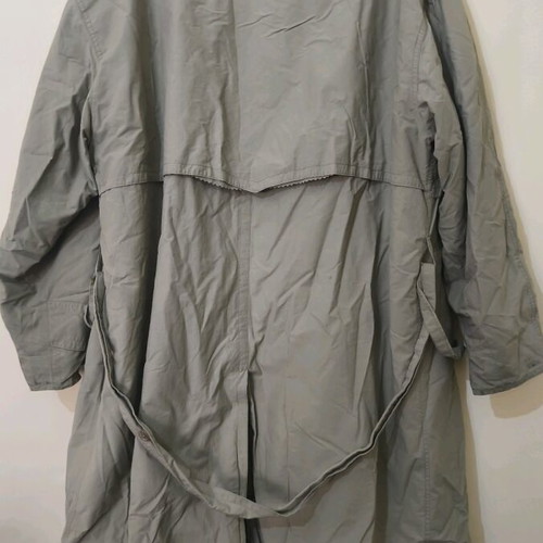Vintage women's clothes like new