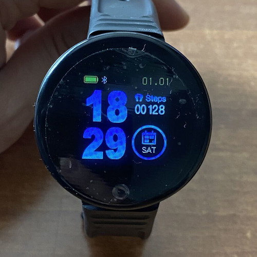 Smartwatch with round screen, black, new, functional