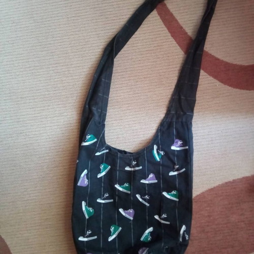 Crossbody bag used with patterned fabric