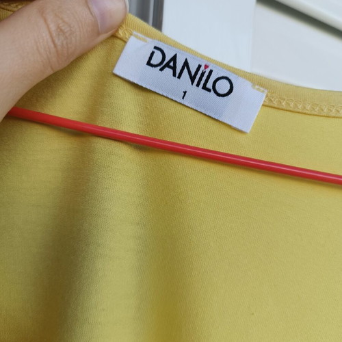 Yellow T-shirt with Bows and Crystals by Danilo like new, size S