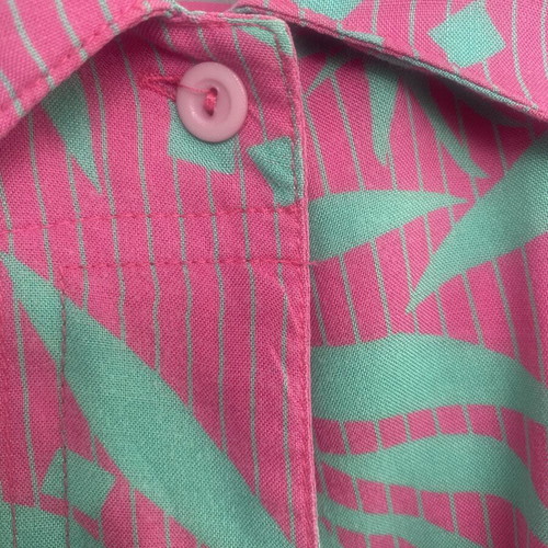 Mexx shirt large, pink and green