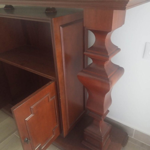 TV stand used in good condition