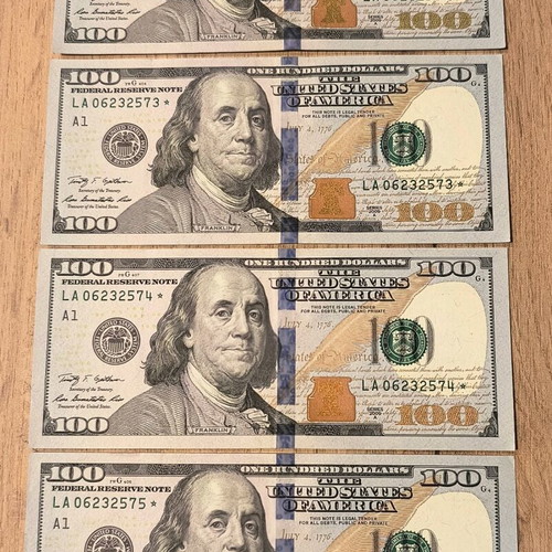 Paper Dollar Banknotes Star Notes 2009A Series like new