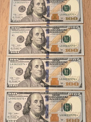 Paper Dollar Banknotes Star Notes 2009A Series like new
