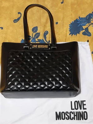 Τσάντα ώμου Love Moschino καινούργια, μαύρη