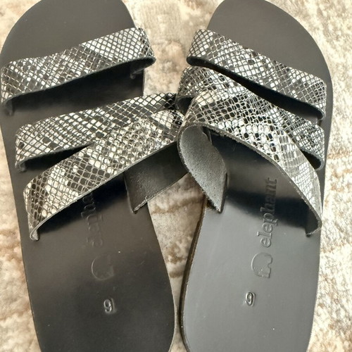 Handmade leather sandals like new, size 39, black and grey