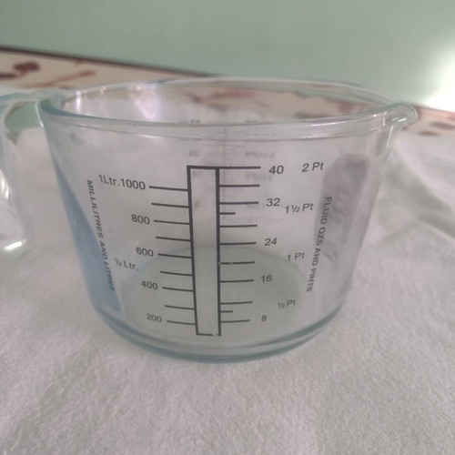 Measuring bowl made of thick glass, new