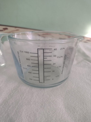Measuring bowl made of thick glass, new
