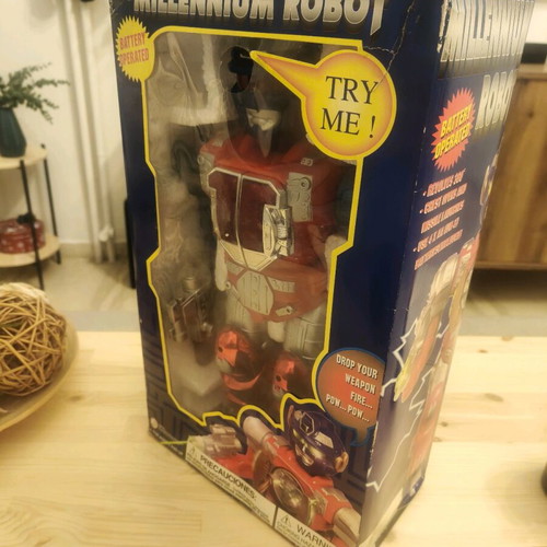 Retro Robot 45cm new in box for collectors