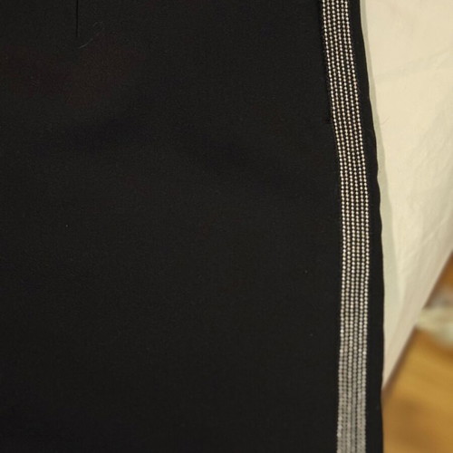 Zara shorts like new, black with silver side detail size M