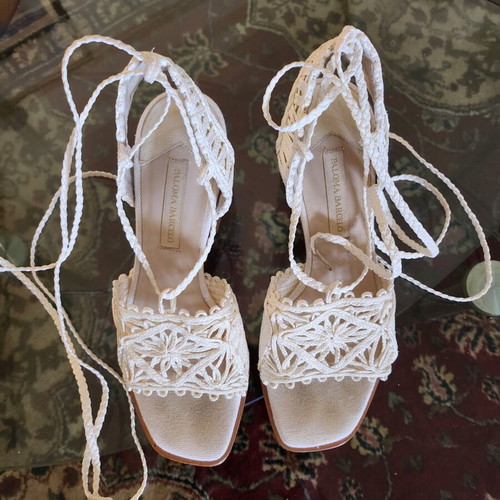 Paloma Barceló Boho Chic Sandals like new, size 37, white