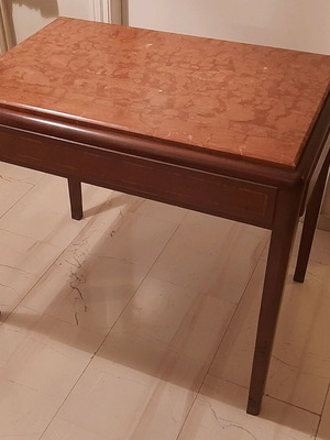 Classic table with marble like new