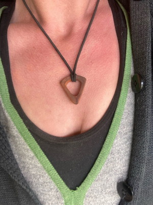 Wooden pendant necklace new, olive wood brown