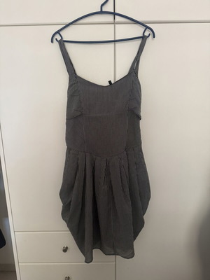 Naf Naf striped balloon tulip style dress like new, black and white, size L