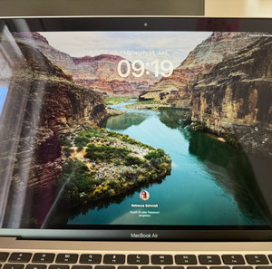 MacBook Air 13” (2020, M1)