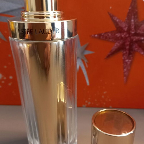 Estee Lauder Serum Re-Nutriv Ultimate Diamond Transformative Brilliance 30ml new
