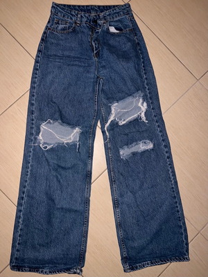 Judah Club Blue Jeans bell-bottom like new, blue