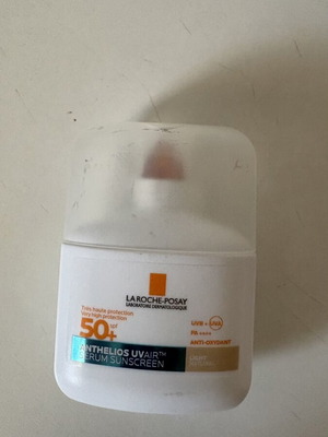 La Roche Posay Anthelios UV AIR SPF50+ Face Sunscreen Light 50 ml new