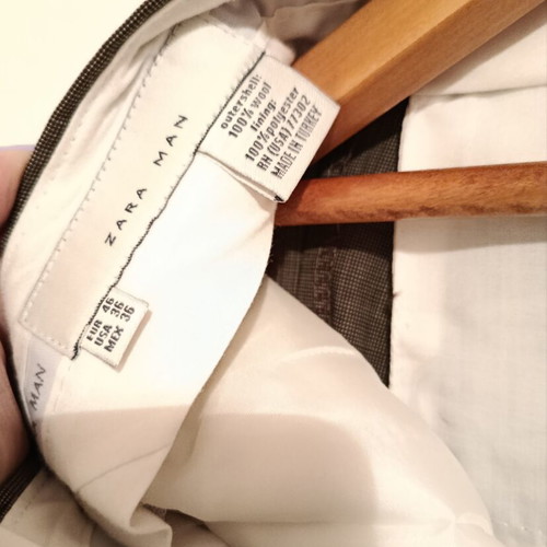 Ανδρικό υφασμάτινο παντελόνι Zara Man σαν καινούργιο, μέγεθος M, καφέ μαλλί