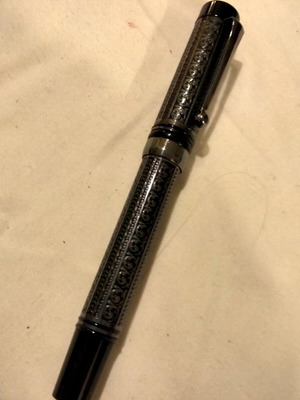 Laban Skeleton Gunmetal pen like new with filigree engraving
