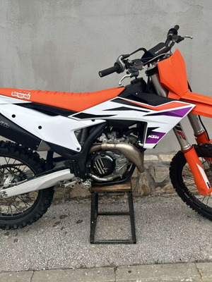 KTM 450 SCF σαν καινούριο, 23 έτη, 70 ώρες λειτουργίας